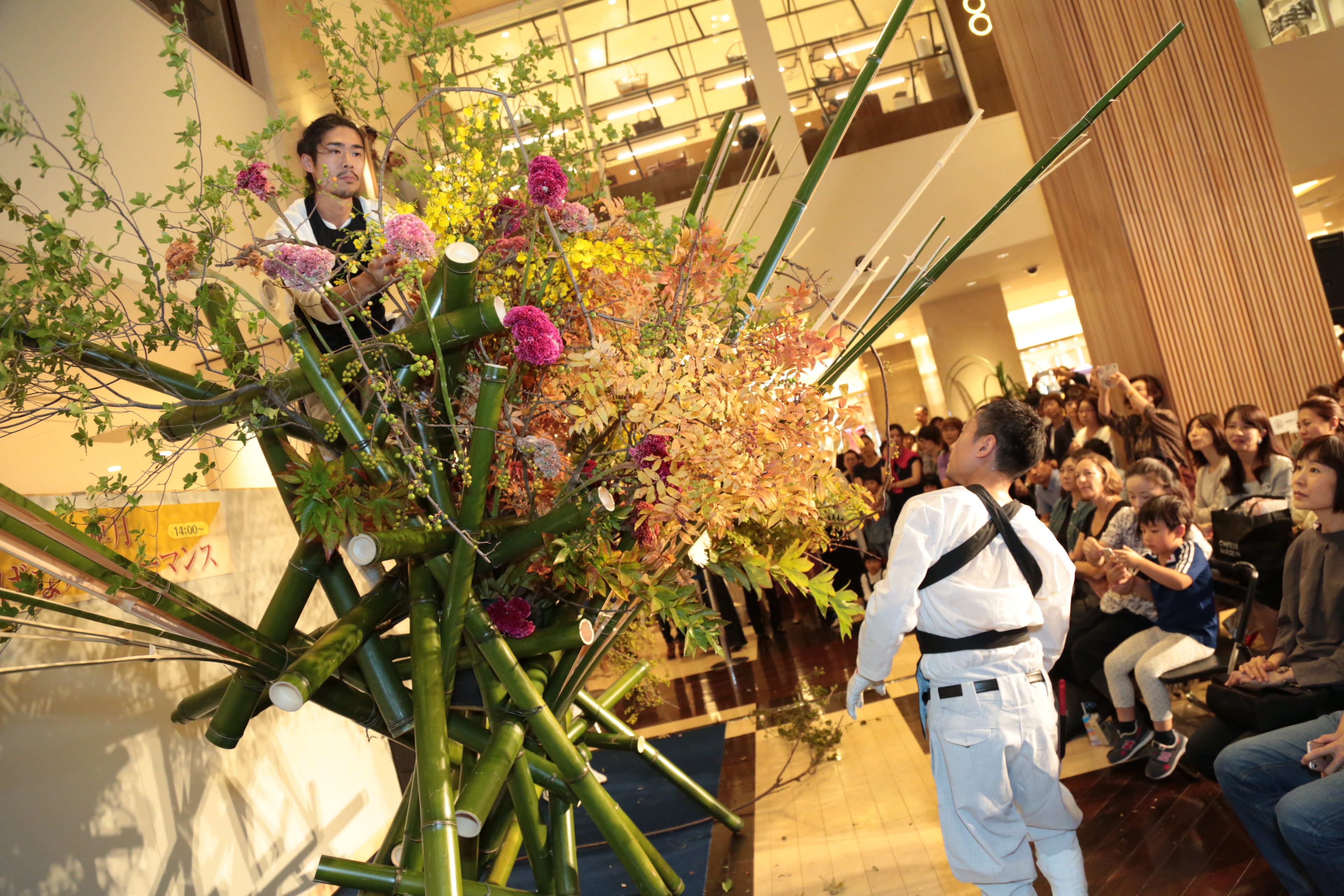 玉川高島屋S.C.】秋のイベント情報 館内の20カ所以上を個性豊かな