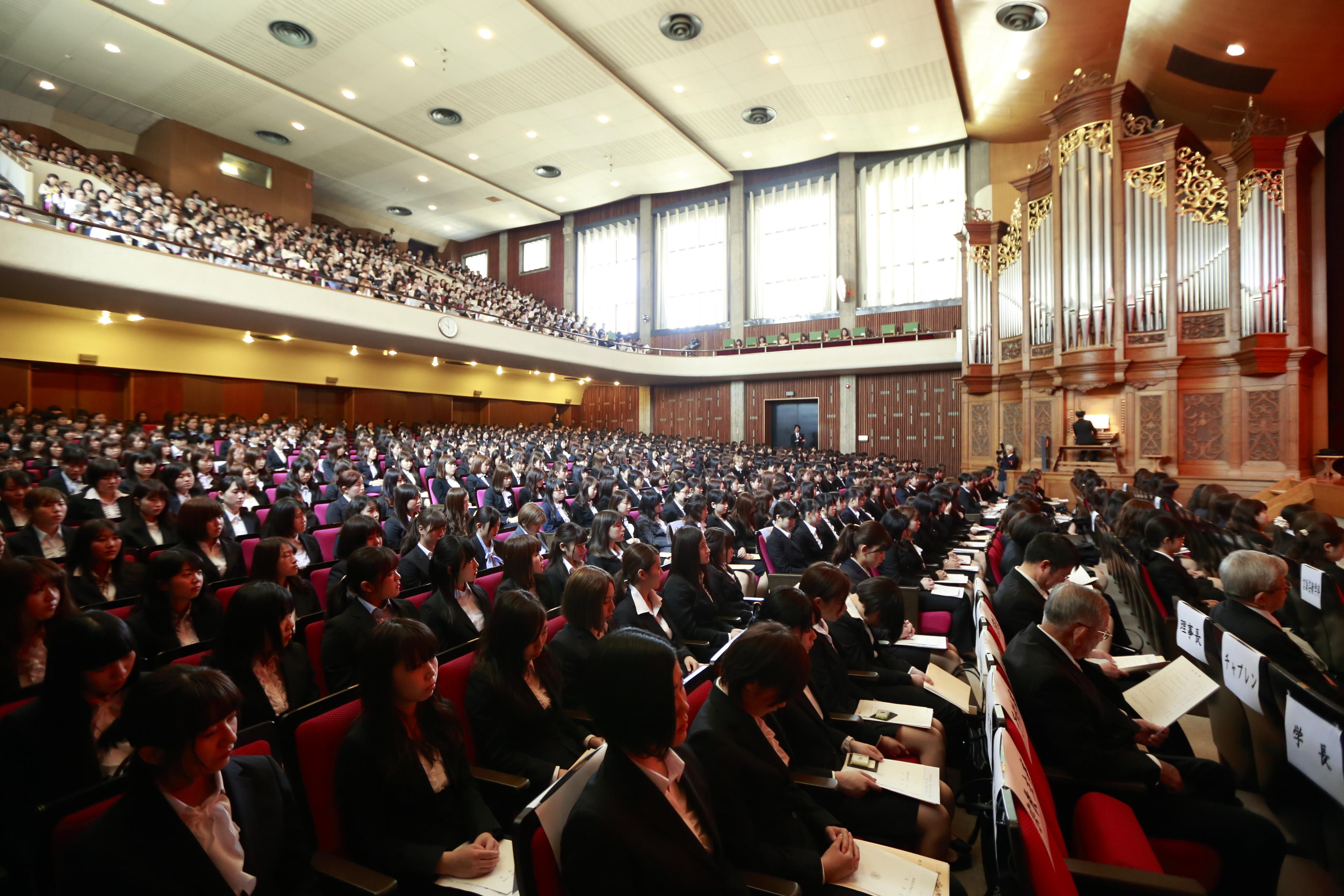 プレスリリース 19年度 入学式を挙行しました 福岡女学院大学 福岡女学院大学短期大学部 Digital Pr Platform 毎日新聞