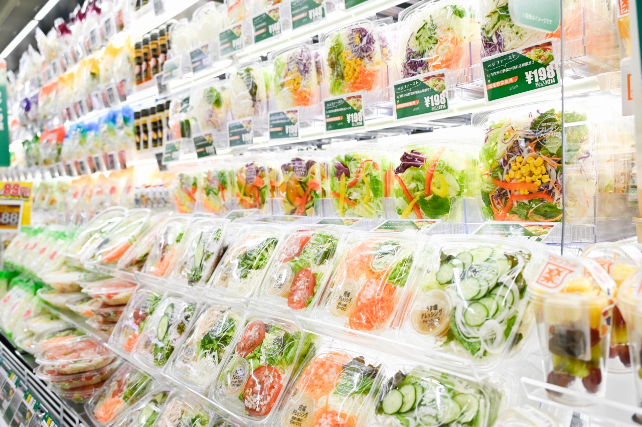 スーパーみたいでスーパーじゃない「驚楽（きょうらく）の殿堂 ロビン