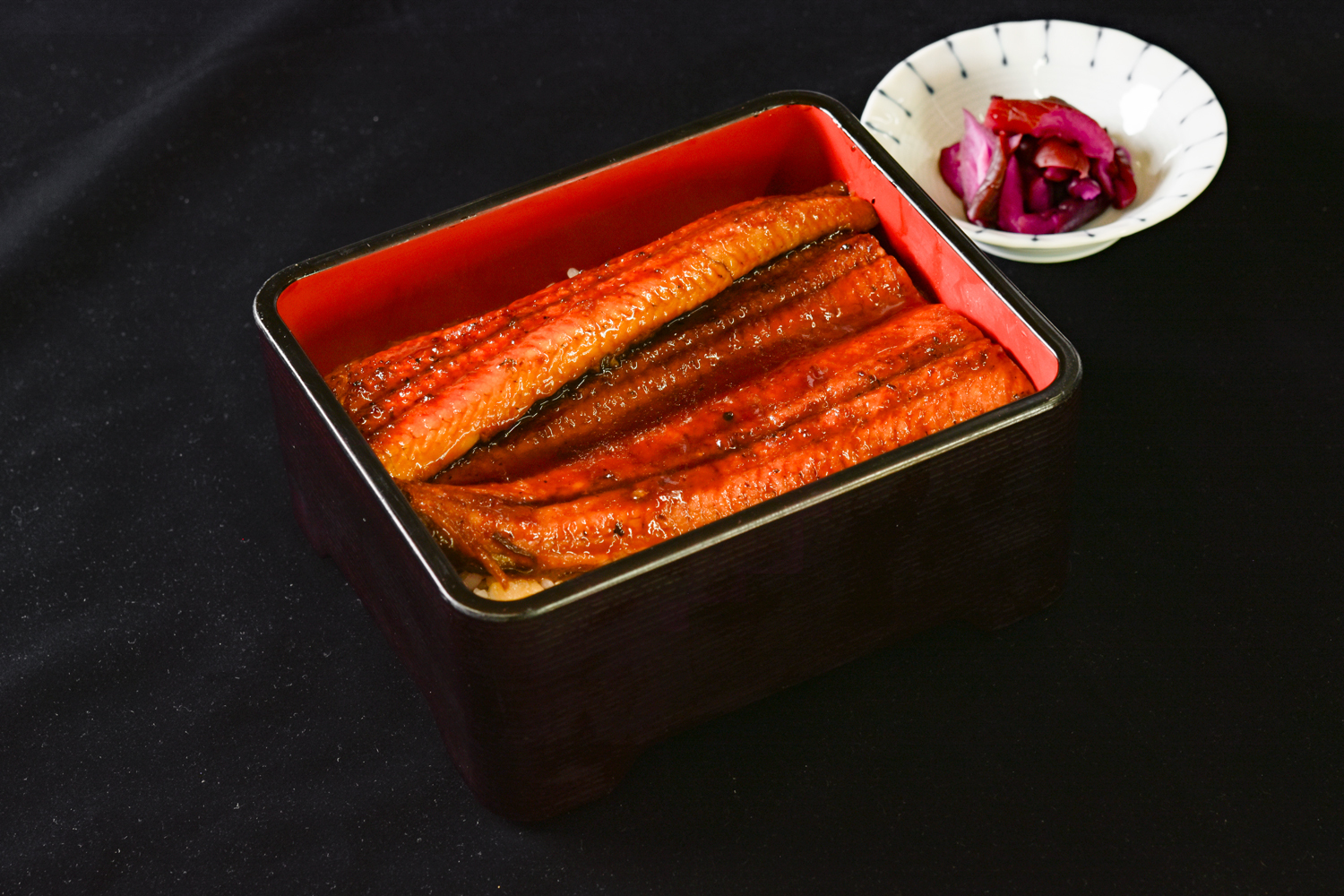 いきなり！うな重」 本格的な「うな重」を宅配専門「PFS笹塚店」で販売