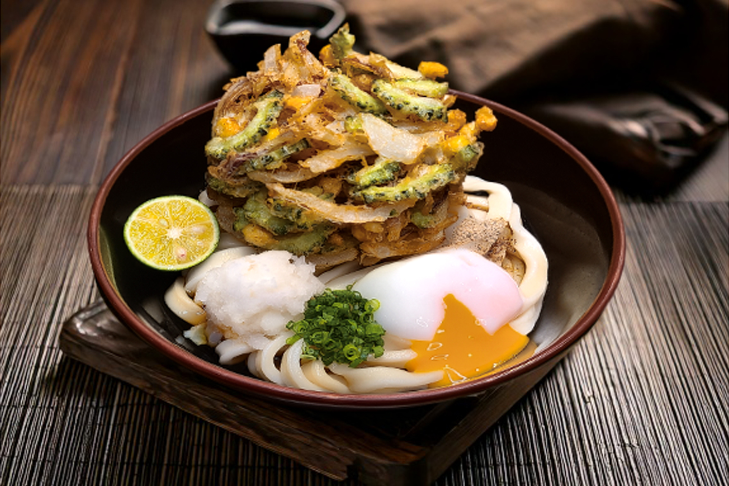 肉つけうどん店「うつけ」期間限定メニュー「酢橘とおろしのぶっかけ