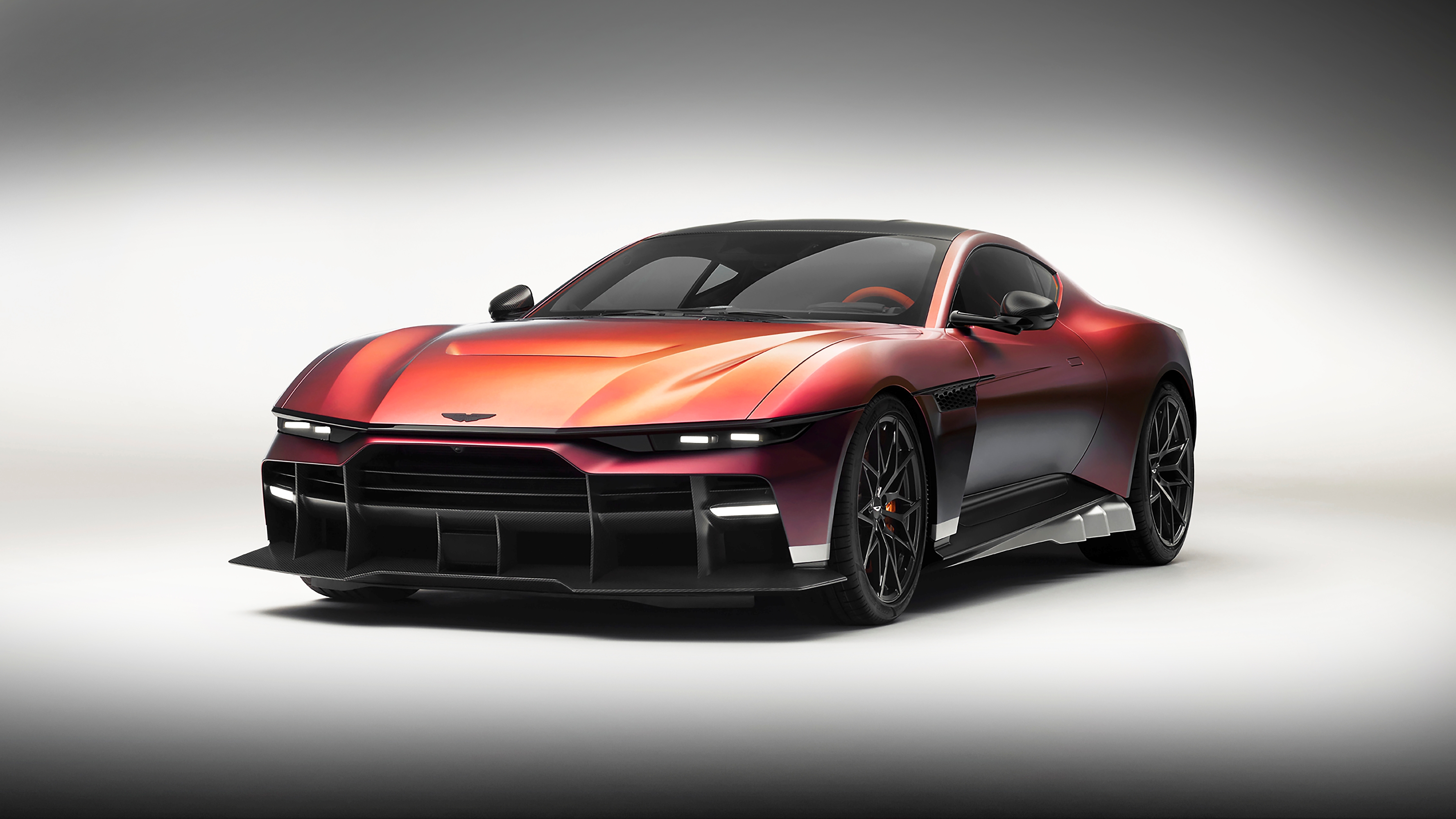 ASTON MARTIN VALEN 最強のフロントエンジン・スーパーカー | Digital