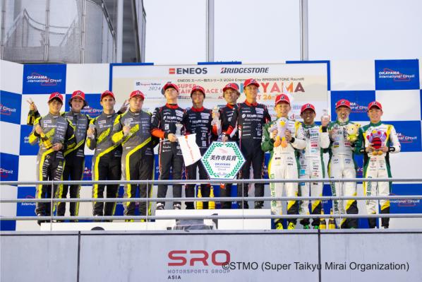 Audi R8 LMS GT4、スーパー耐久第6戦でクラス優勝