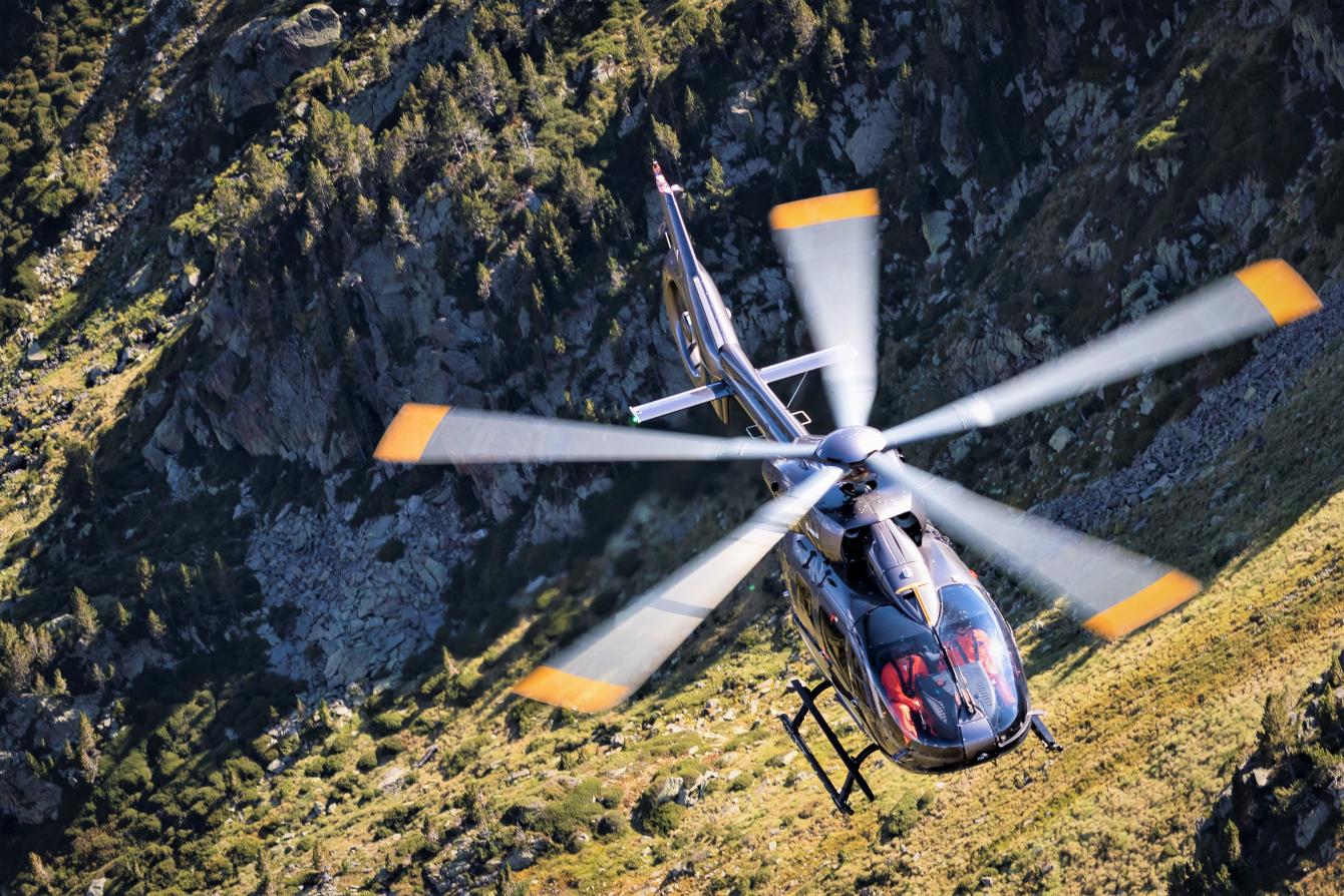 静岡市から消防・防災ヘリコプターとして最新型ヘリコプター「H145//BK117 D-3」を受注