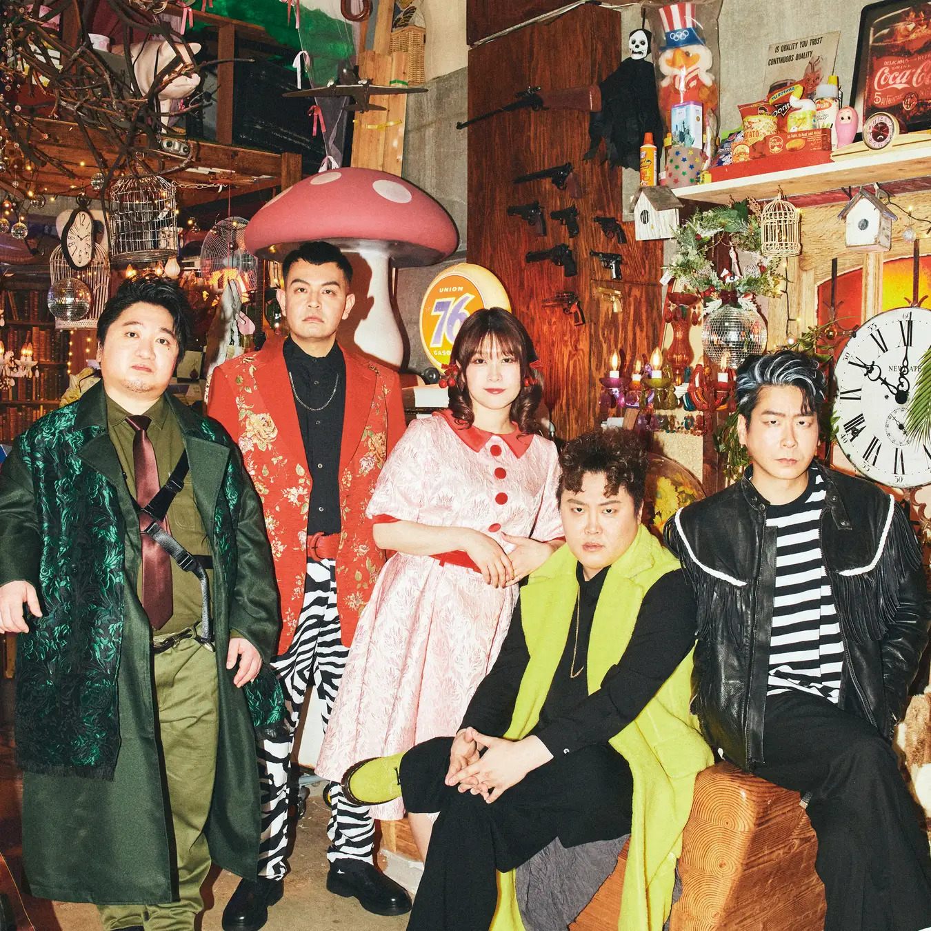 HATTRICK、吉本芸人によるアイドルグループ「ZiDol」と「ZiDol COSTUME