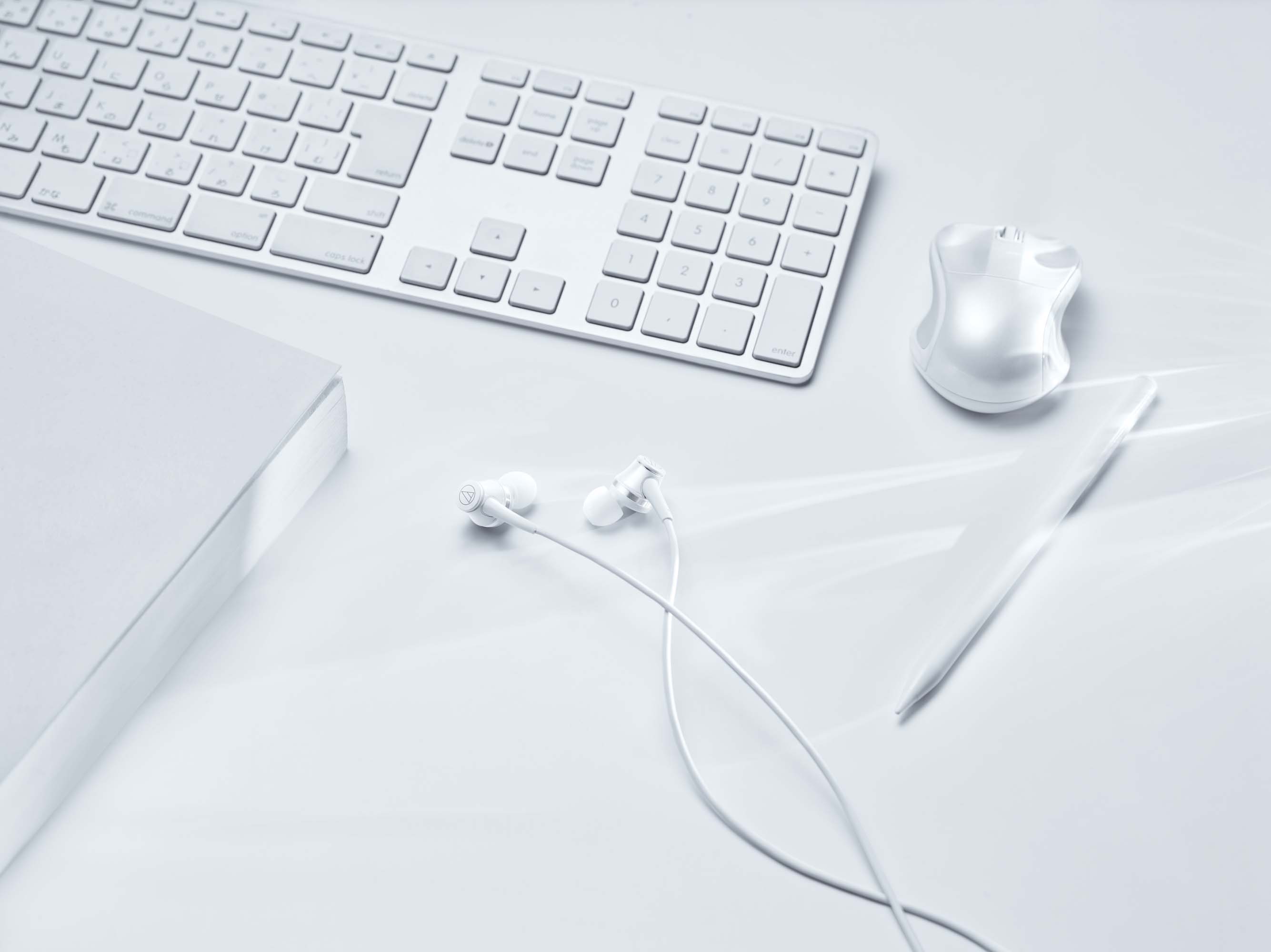ハイブリッドノイズキャンセリング搭載のUSB Type-Cイヤホン『ATH