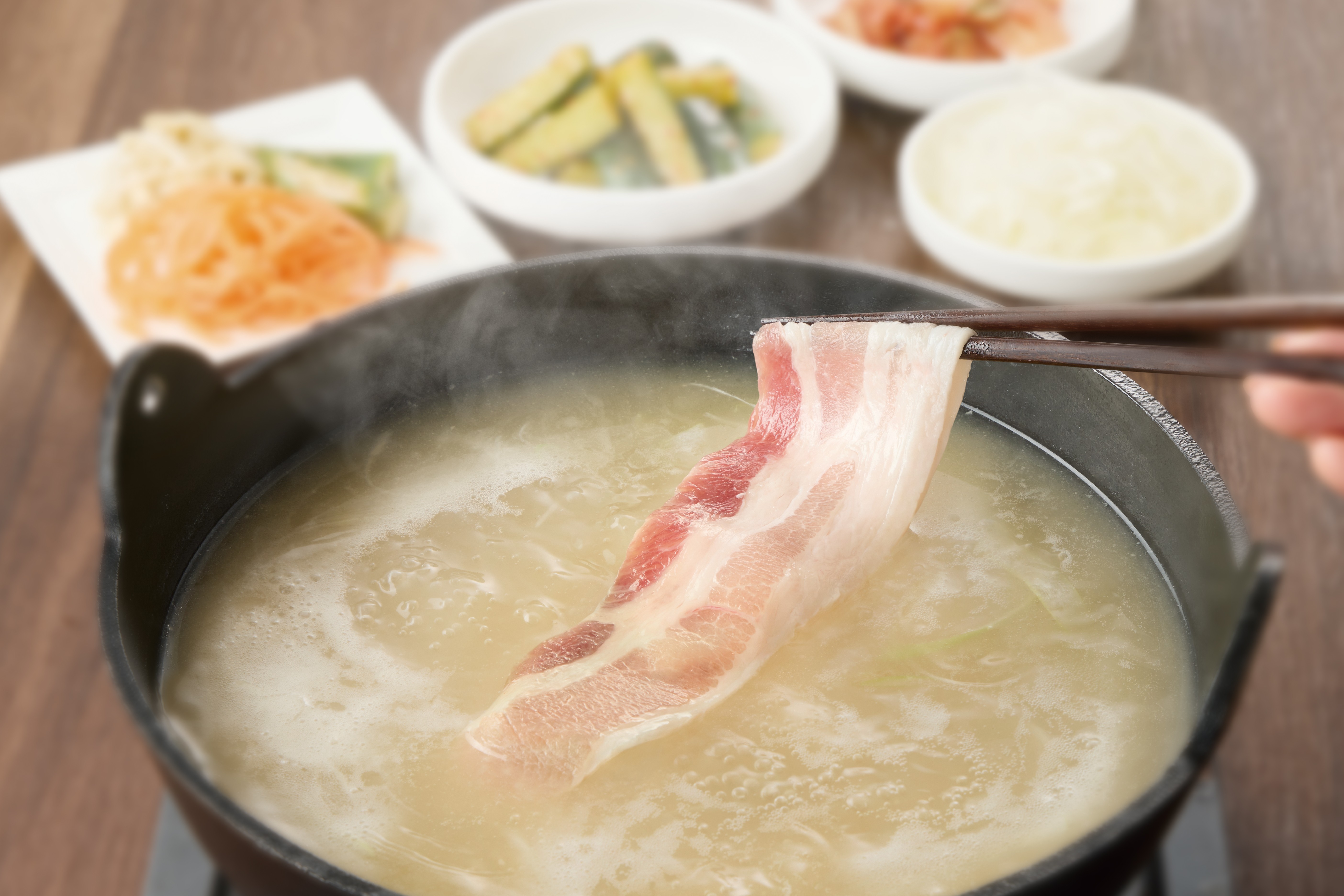 しゃぶしゃぶ温野菜】1,980円でしゃぶしゃぶも飲み放題も！ 人気の『鍋