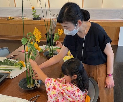 子どもから大人まで気軽に楽しめる展覧会「いけばなプレゼンテーション