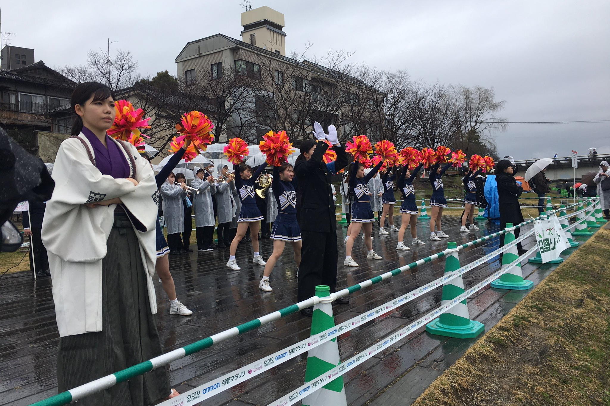 プレスリリース 京都産業大学 全学応援団長に本学初の 理系女子 応援団長が就任 全国でも珍しい 女子部員だけ のリーダー部が誕生 Digital Pr Platform 毎日新聞