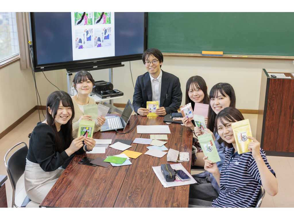 フェリス女学院大学