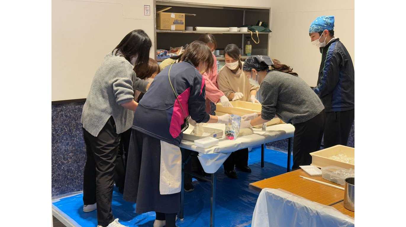 学校法人藍野大学