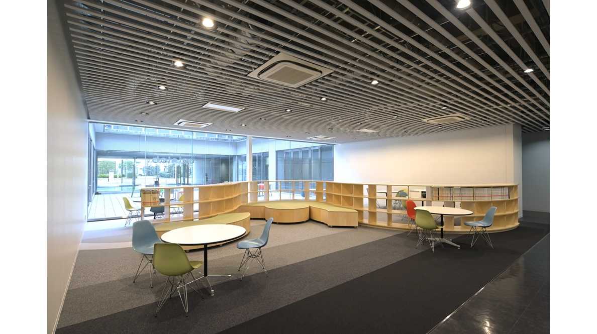 東京工芸大学