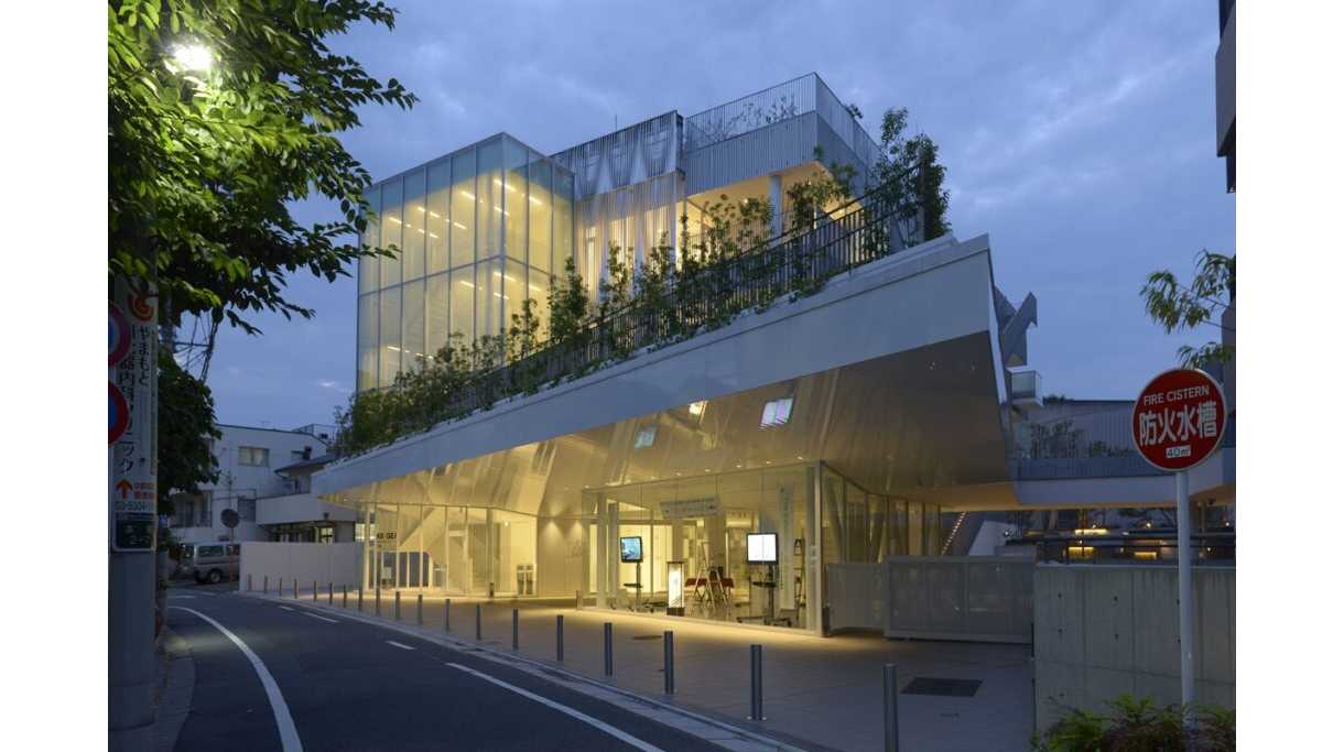 東京工芸大学