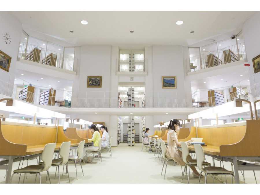 甲南女子大学