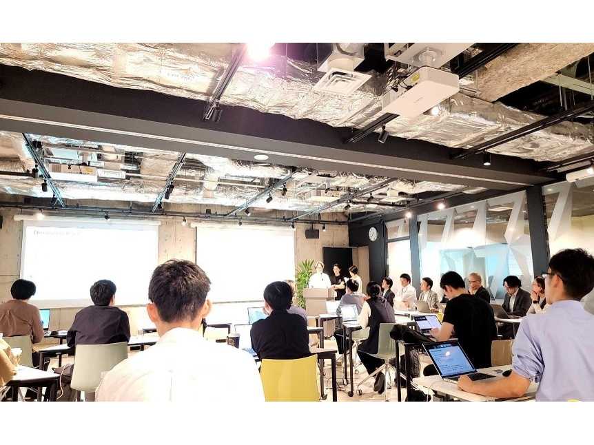 横浜市立大学