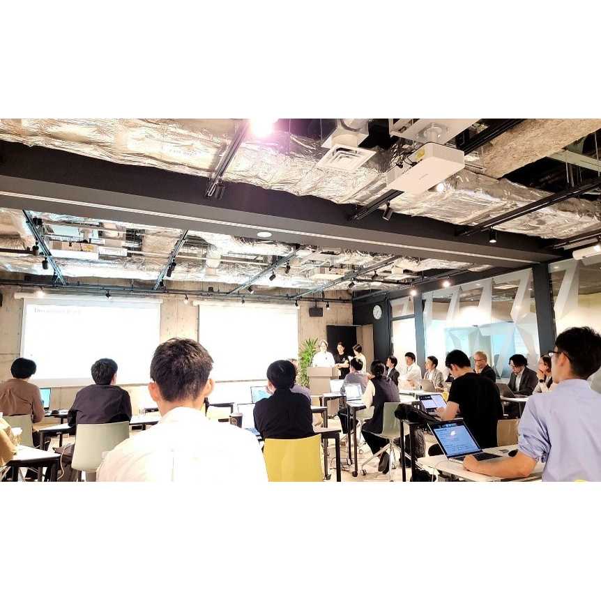 横浜市立大学