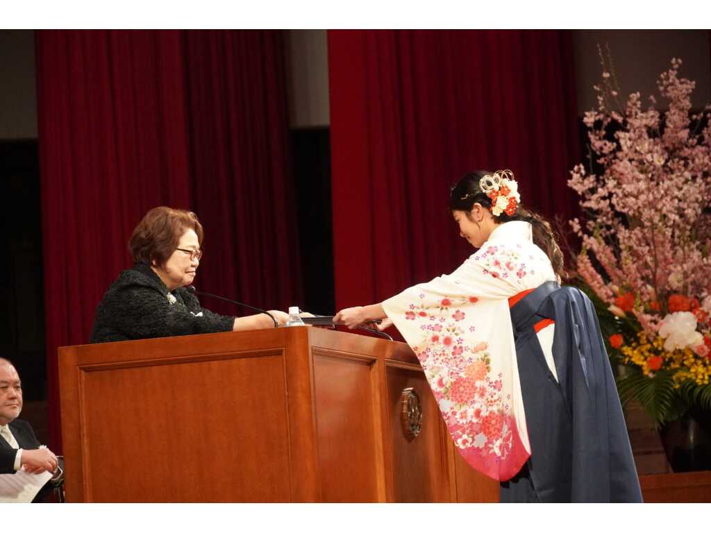 武庫川女子大学