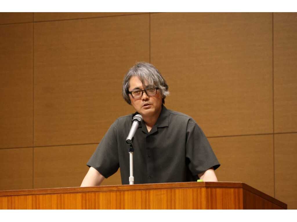 弘前大学
