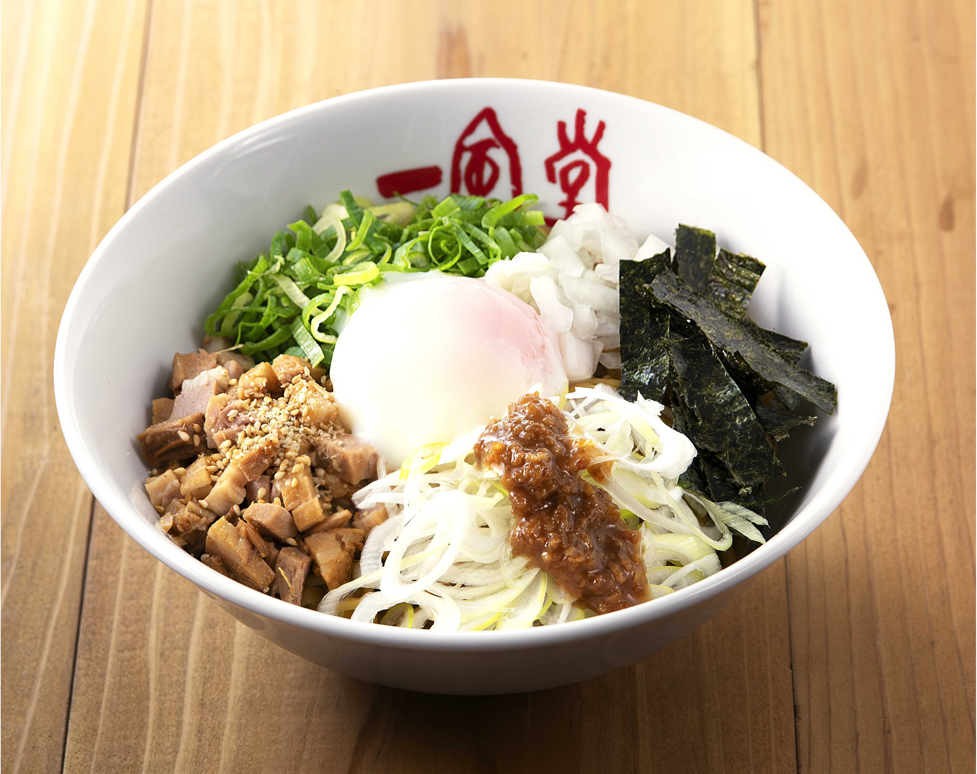 ramen_油そば2026_斜俯瞰