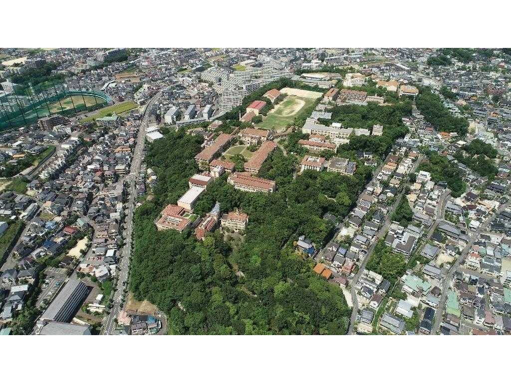 神戸女学院大学