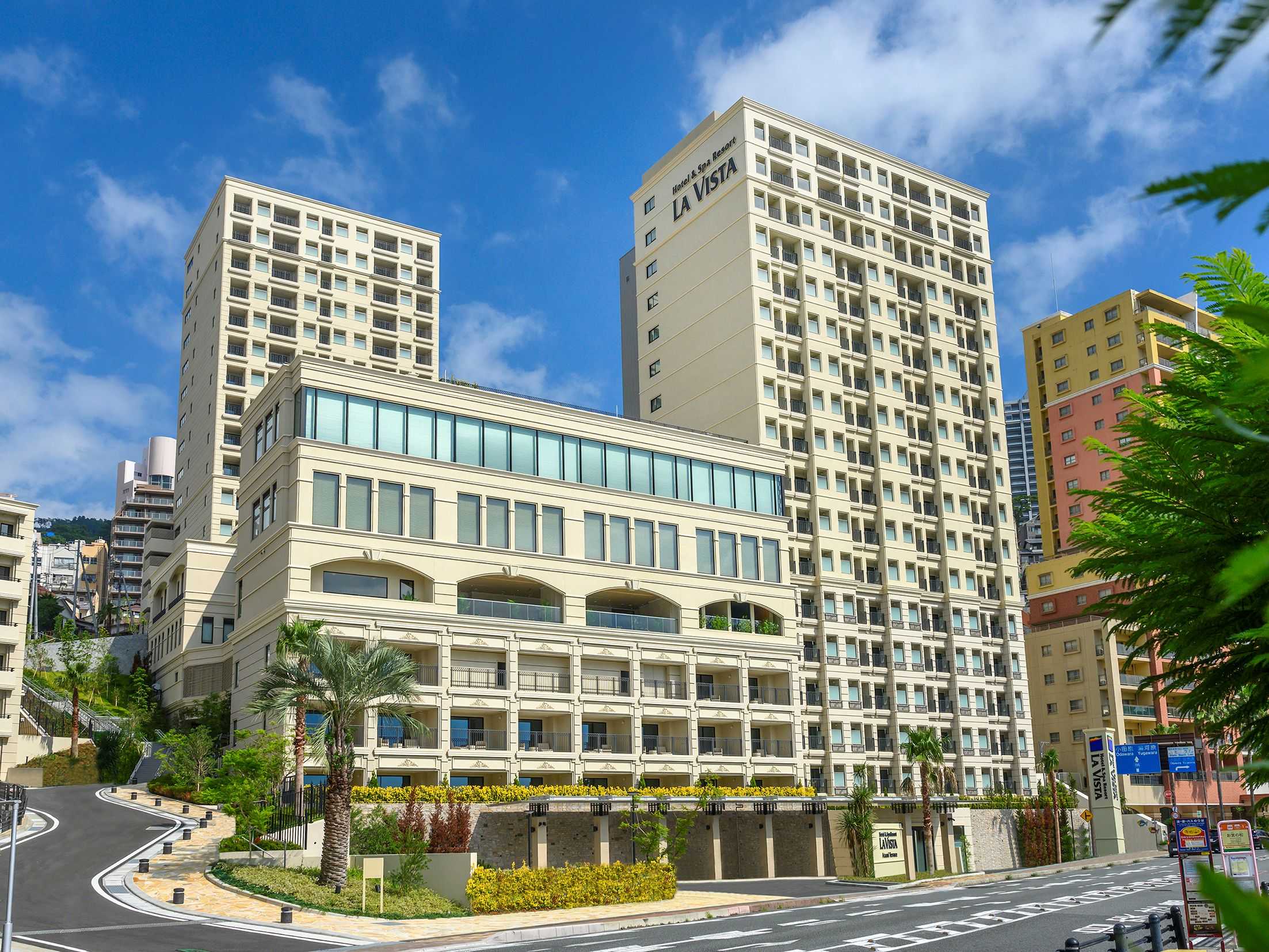 株式会社コスモスイニシア