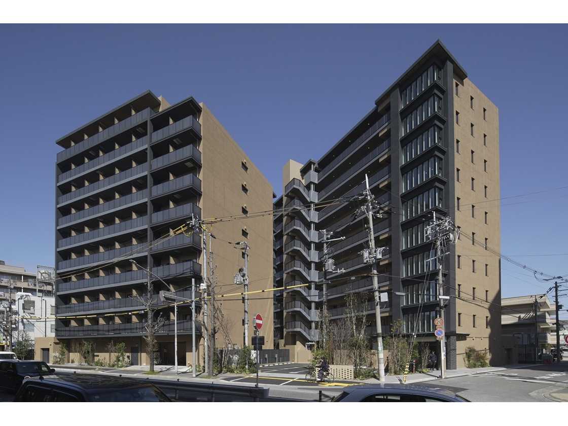 株式会社コスモスイニシア