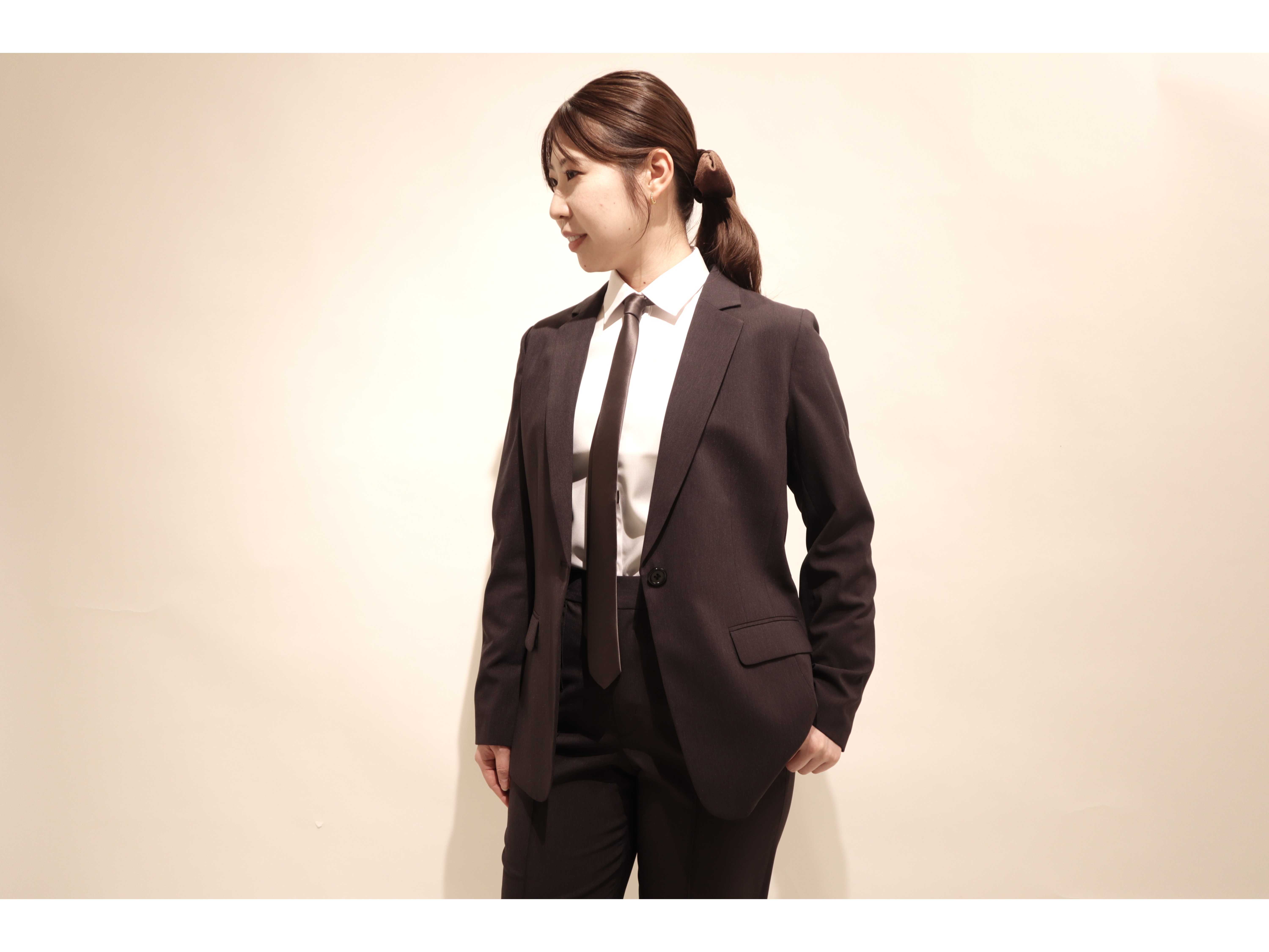 青山商事株式会社