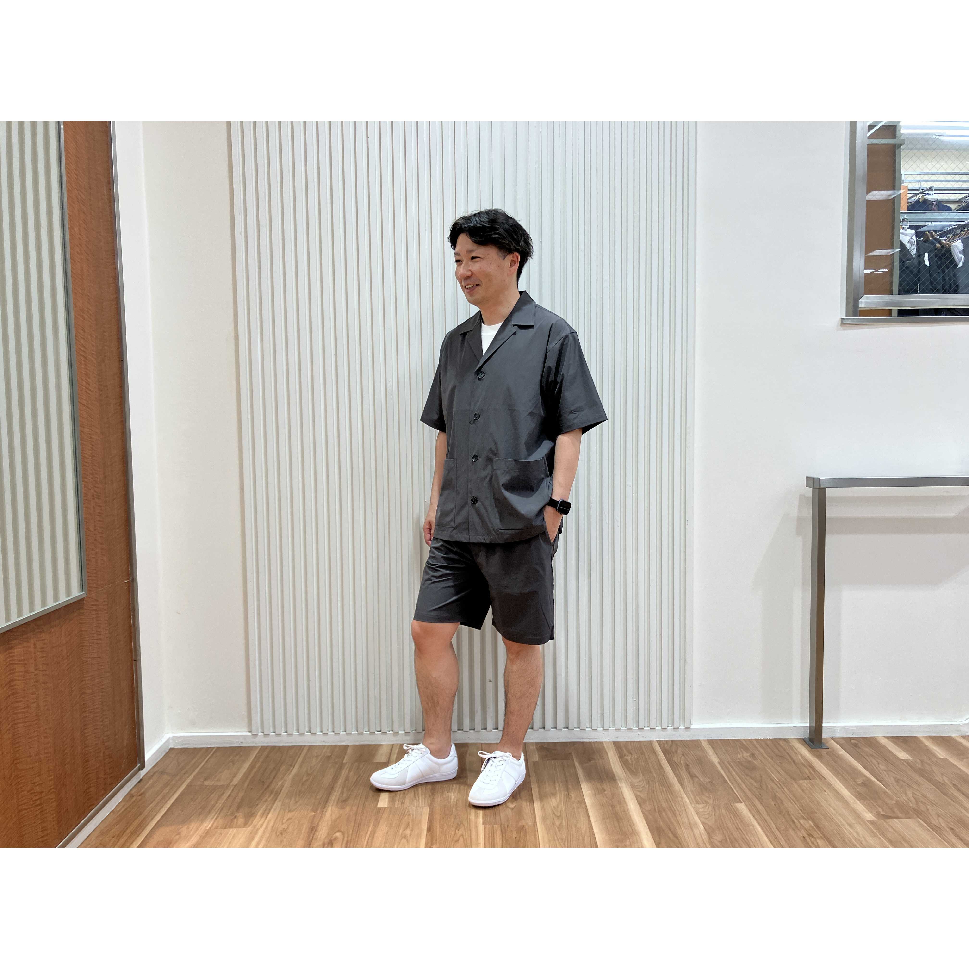 青山商事株式会社