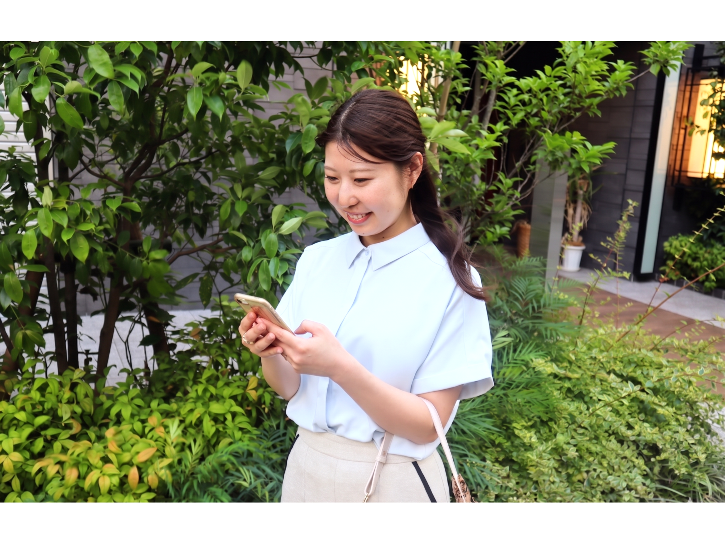 青山商事株式会社