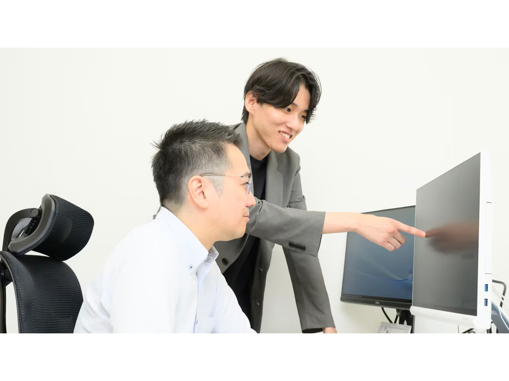 フリー株式会社