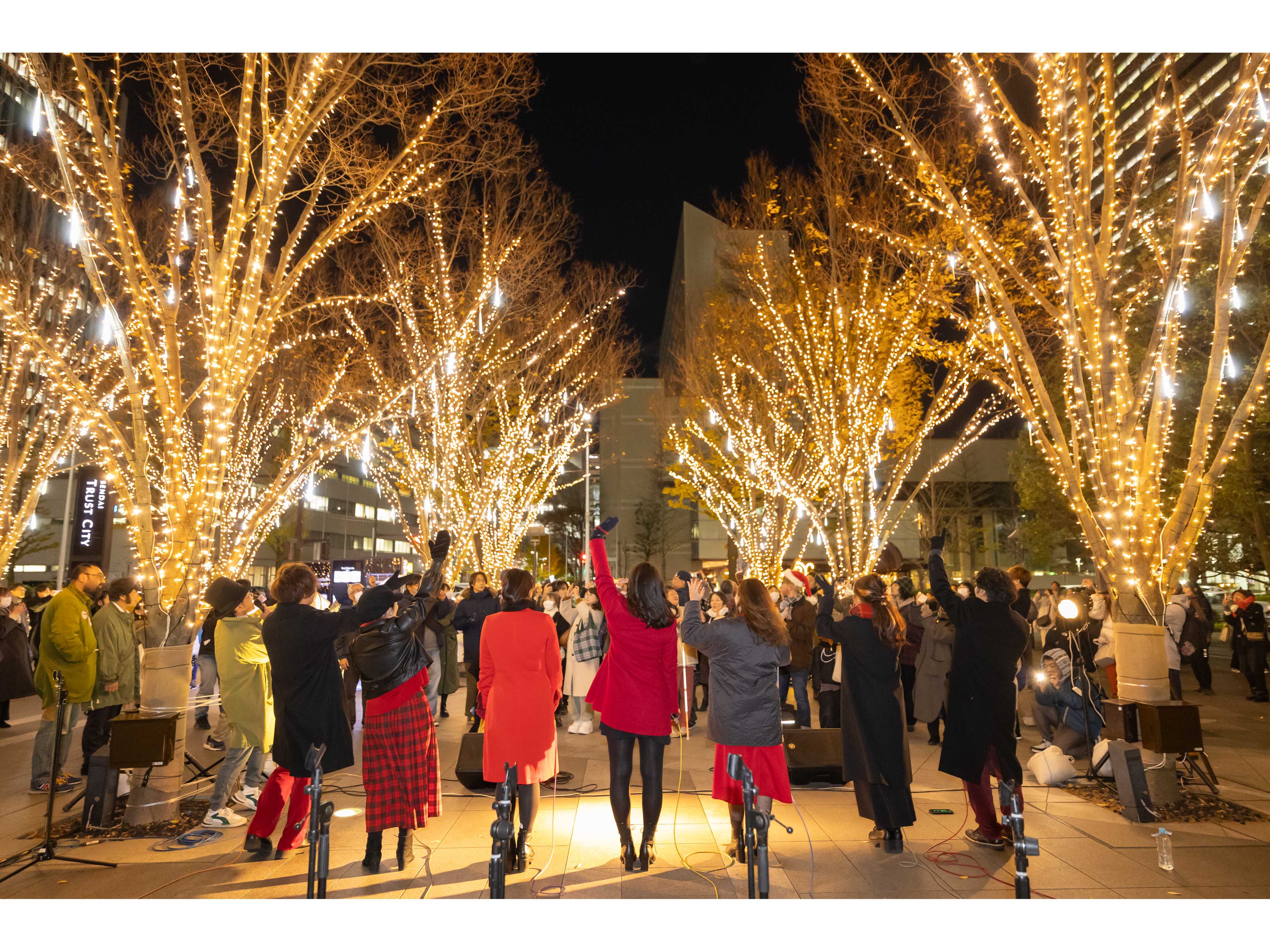 森トラスト株式会社