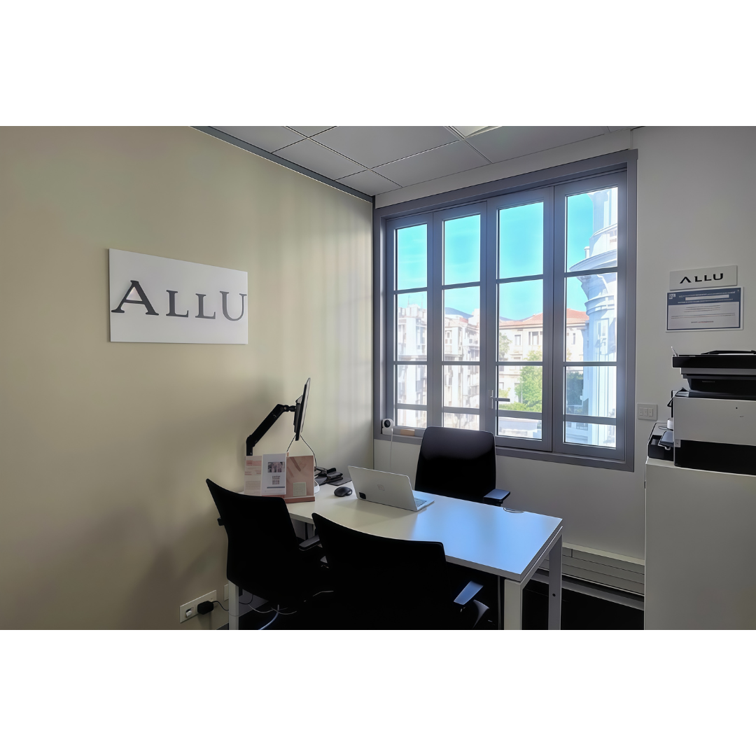 バリュエンスホールディングス株式会社