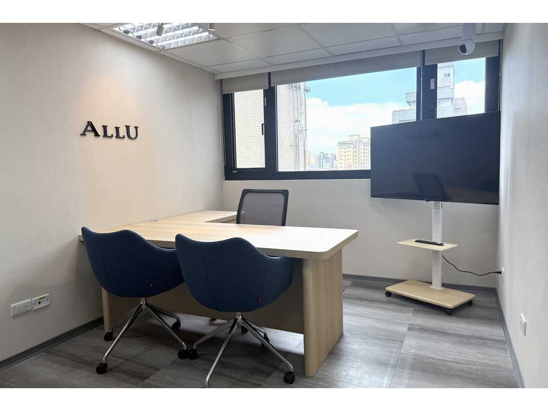 バリュエンスホールディングス株式会社