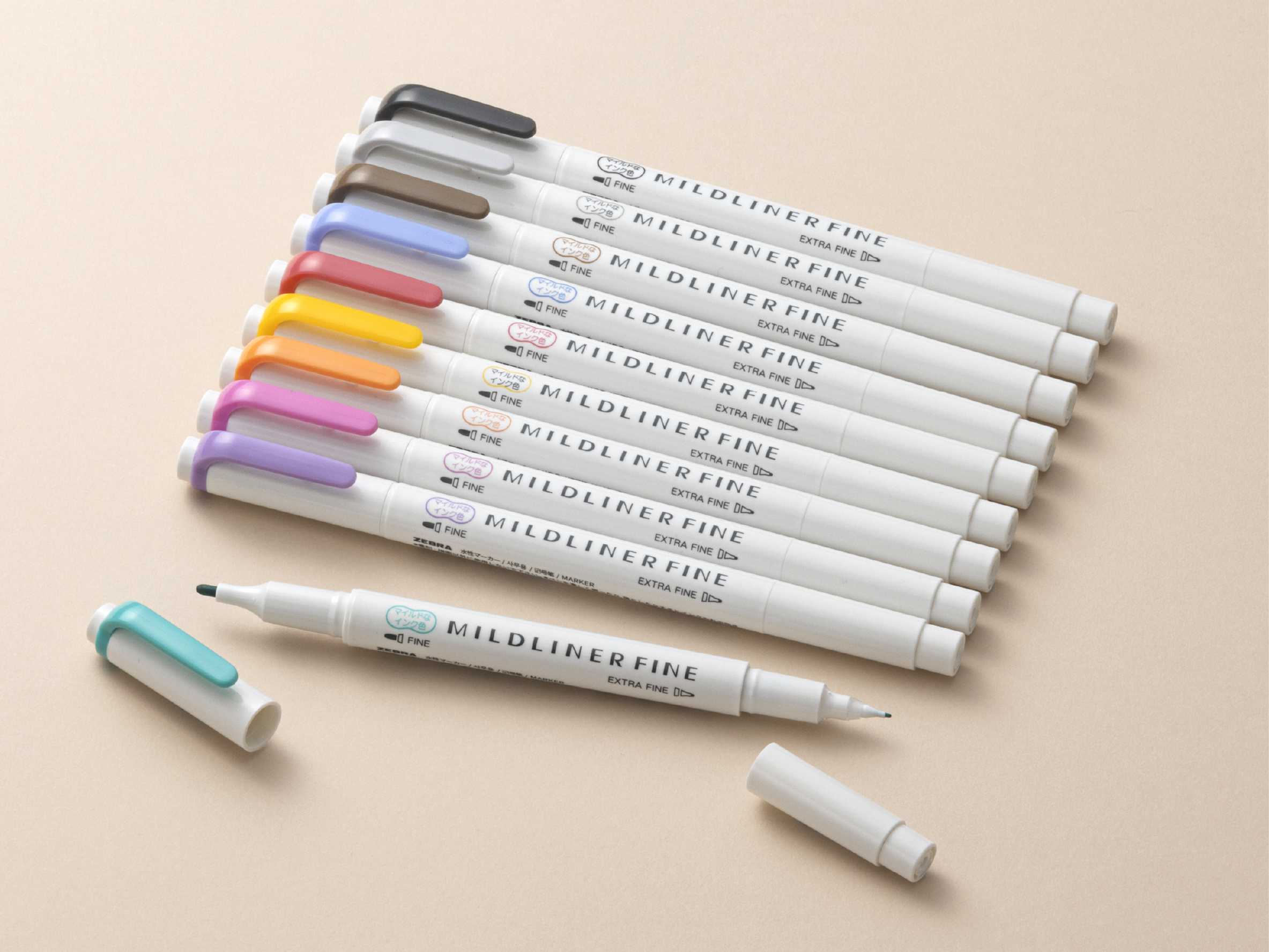 文具女子博限定のダイアリーやミニバインダー新発売！ 大人気