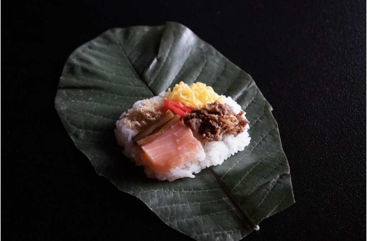朴葉寿司（上見屋）