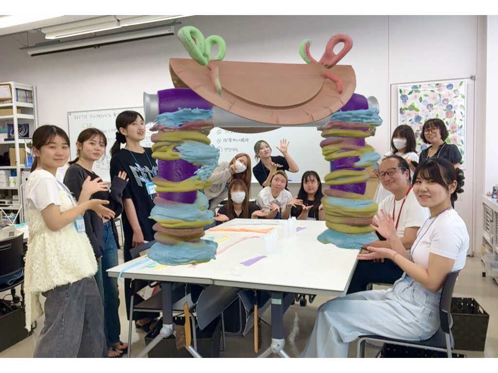 実践女子大学
