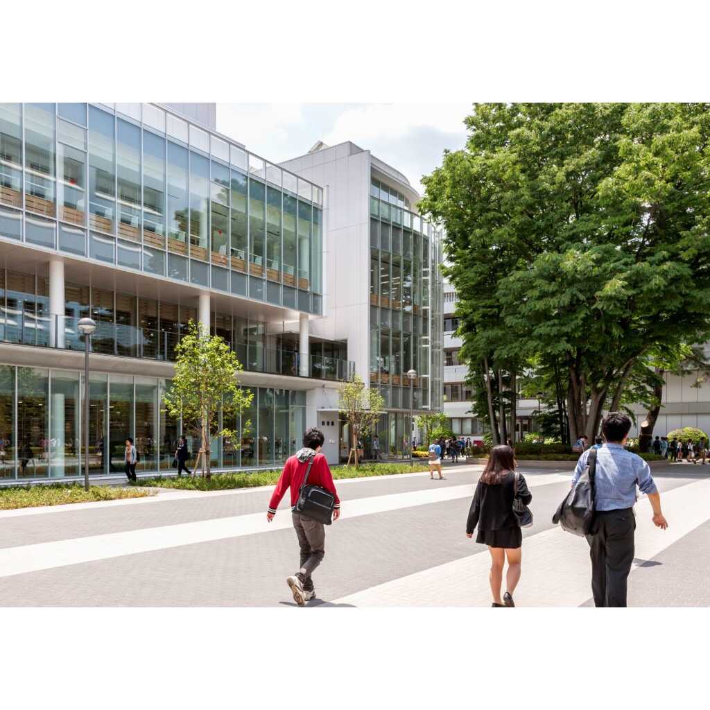東京経済大学