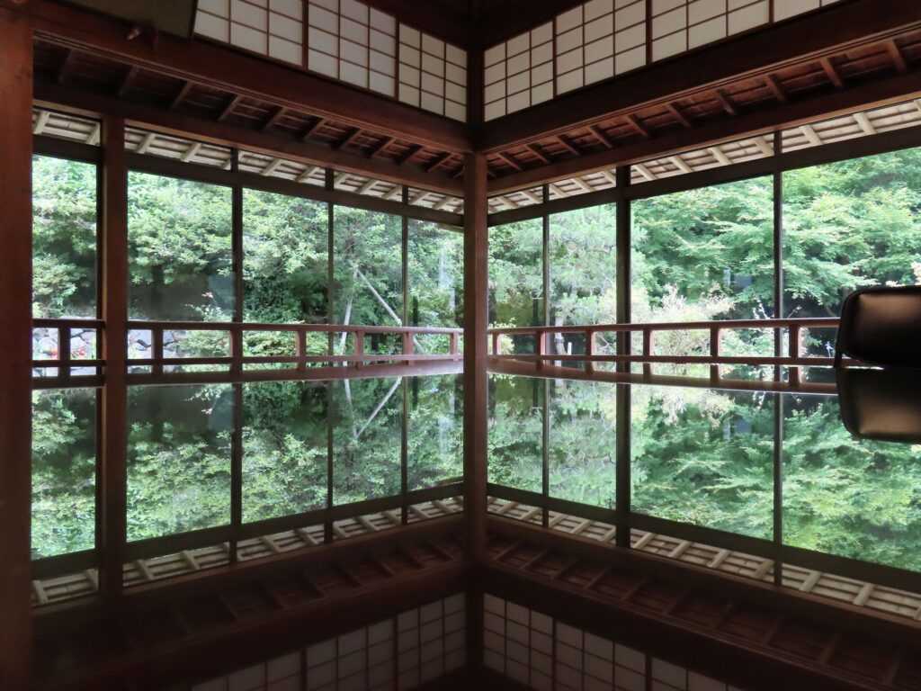 金沢工業大学