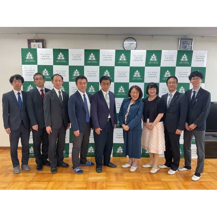 リリース