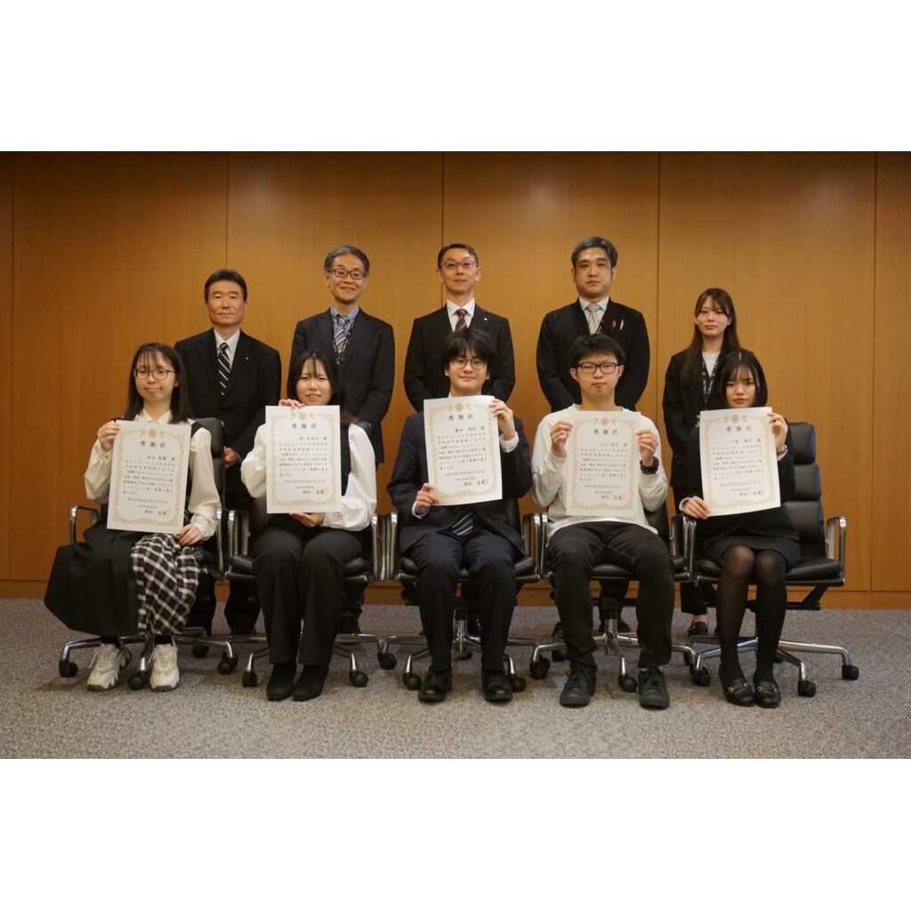 リリース