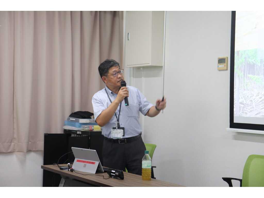 大学プレスセンター