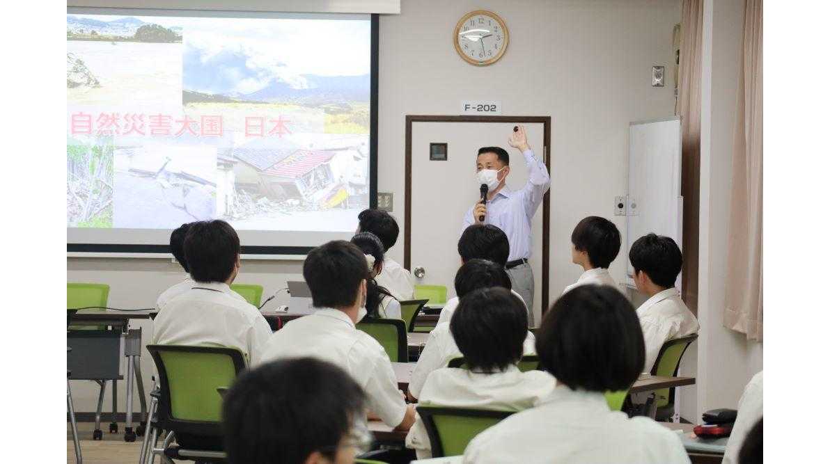 大学プレスセンター