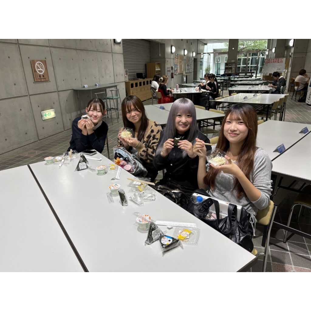 愛知大学