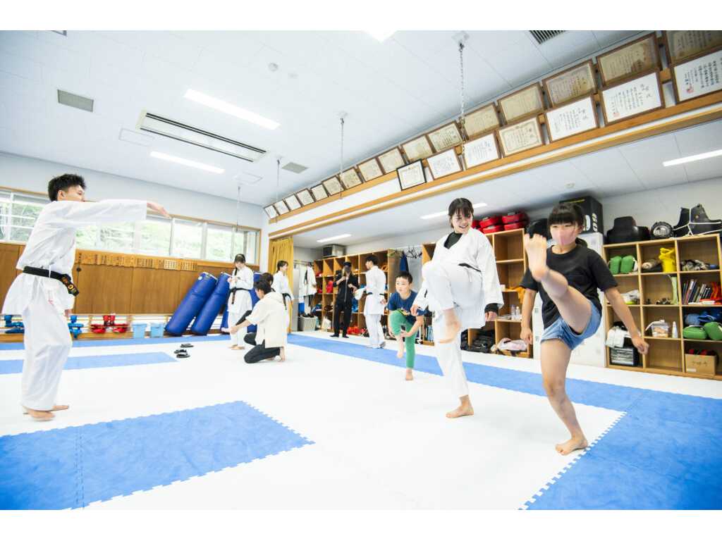 拓殖大学