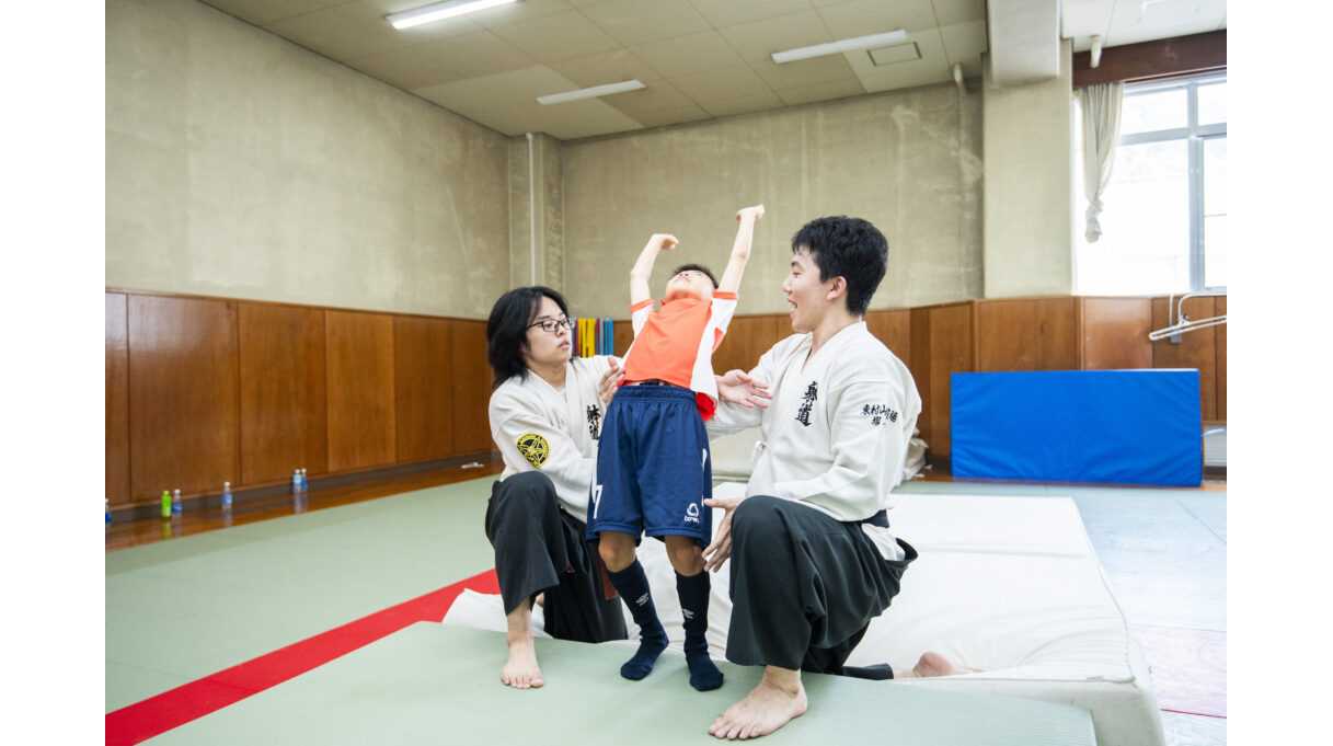 拓殖大学