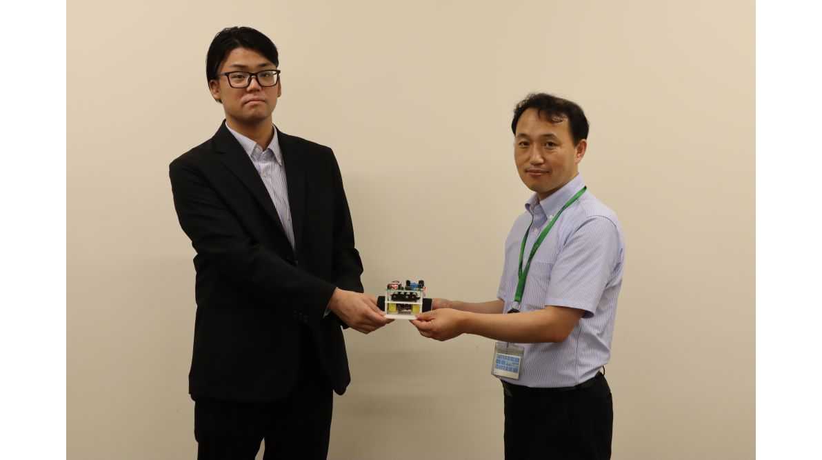 大阪電気通信大学