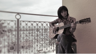 自身の経験やSNSいじめ問題、弱者を代弁するメッセージソング小西寛子『She may be here』Xmas発売に関し#いじめをしないTug展開＆本人からのプレゼント